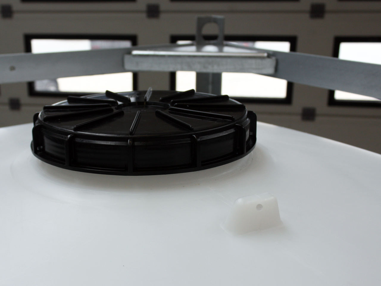 Lid-sealing